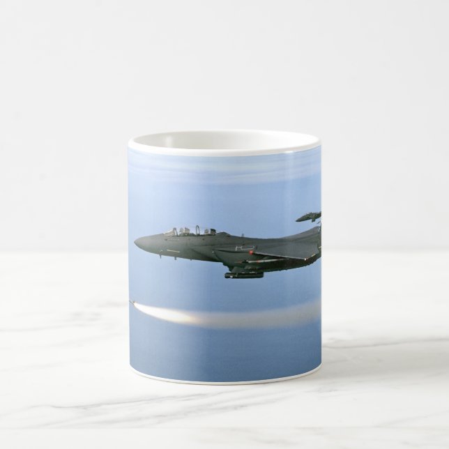 Tasse de F-15 Eagle (Centre)