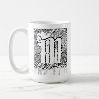 Tasse de la lettre M, art par la tasse de café