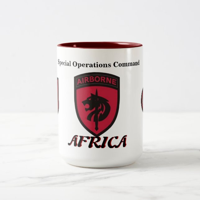 Tasse de l'Afrique de commande d'opérations (Centre)
