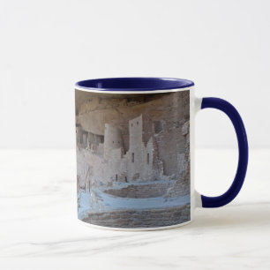 Tasse de logements de falaise