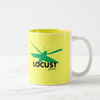 Tasse de logo de jeux de sauterelle
