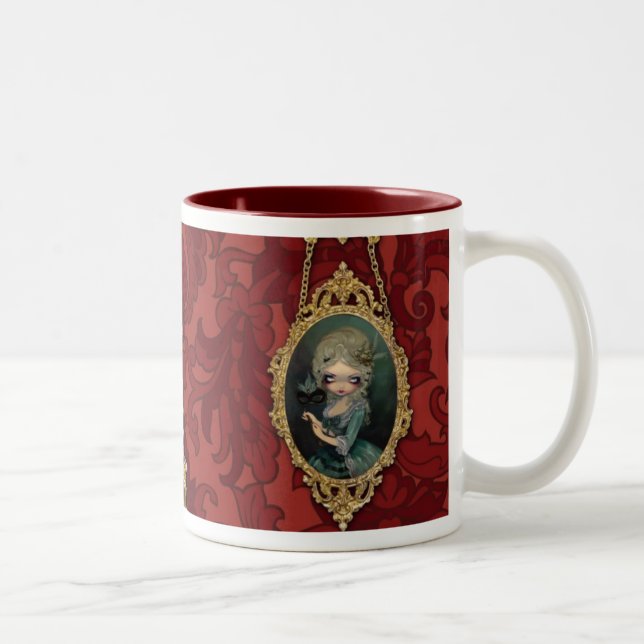 Tasse de mascarade de Marie (Droit)