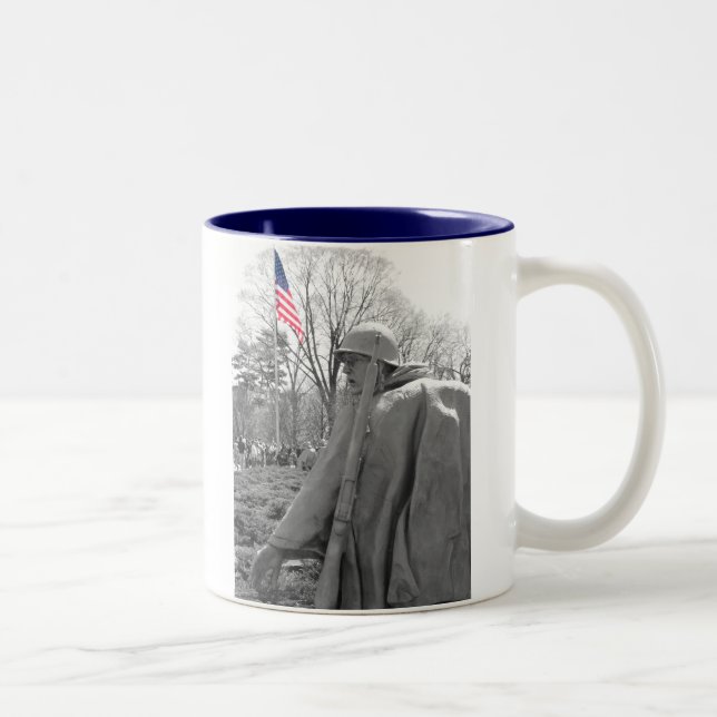 Tasse de mémorial de Guerre de Corée (Droit)