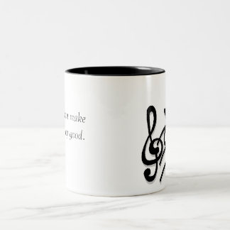 Tasse de musique de beau jour
