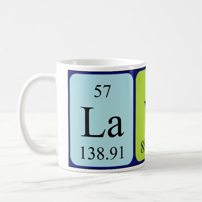 Tasse de nom de table périodique de Layla (Gauche)