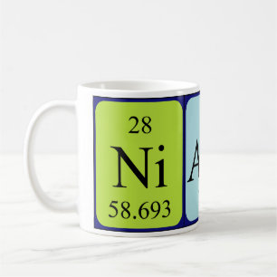 Tasse de nom de table périodique de Niamh