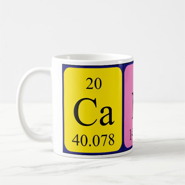 Tasse de nom de table périodique de sucrerie (Gauche)