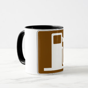 Tasse de panneau routier d'essence