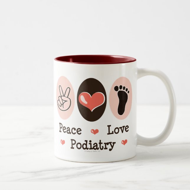 Tasse de pédicure de pédicurie d'amour de paix (Droit)