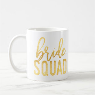 Tasse de peloton de jeune mariée d'or