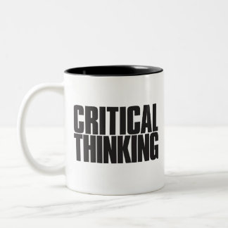 " Tasse de pensée "critique