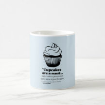 Tasse de petit gâteau de marguerite de grand-maman