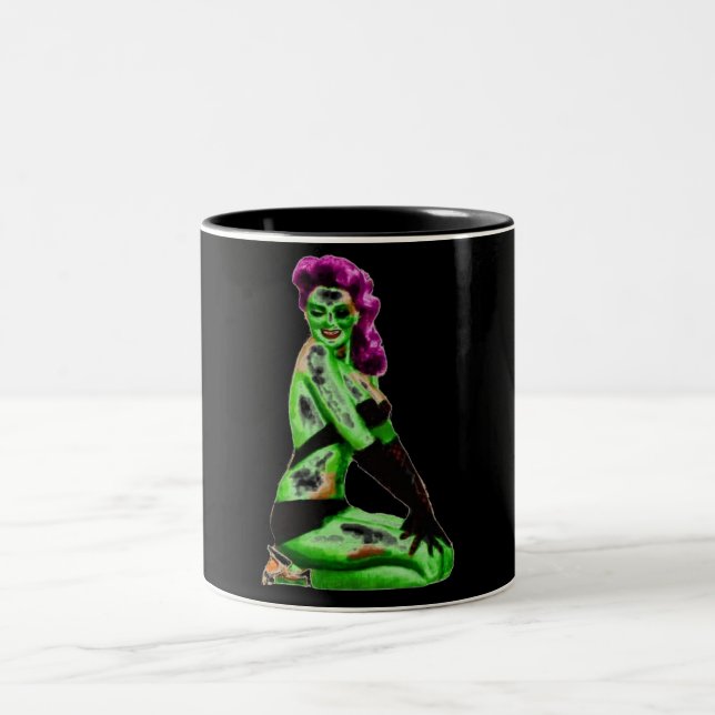 Tasse de pin-up de zombi (Centre)