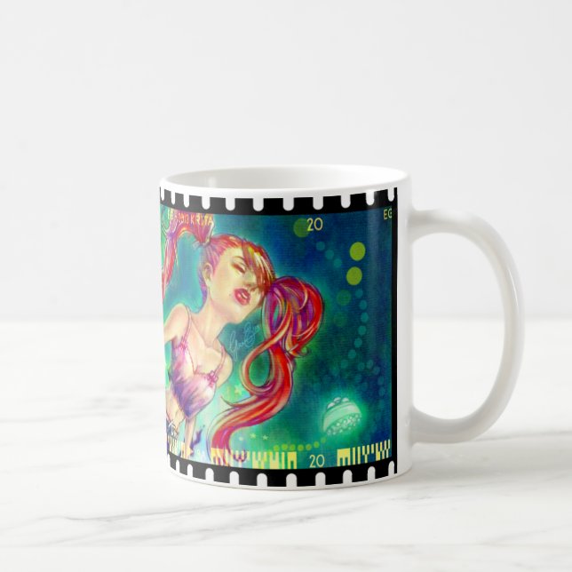 Tasse de plaine de fille d'encre (Droite)