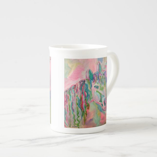 Tasse de porcelaine tendre de guide d'arc-en-ciel (Devant droit)