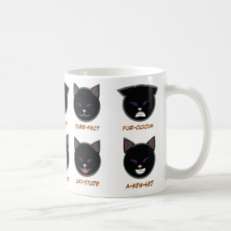 Tasse de Punny Halloween de chat noir