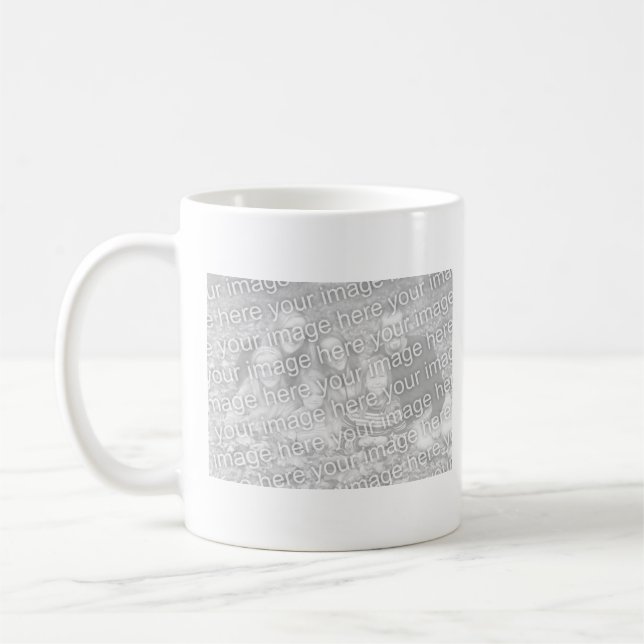 Tasse de Purina (Gauche)