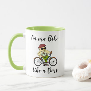Tasse de recyclage drôle avec un oiseau élégant de