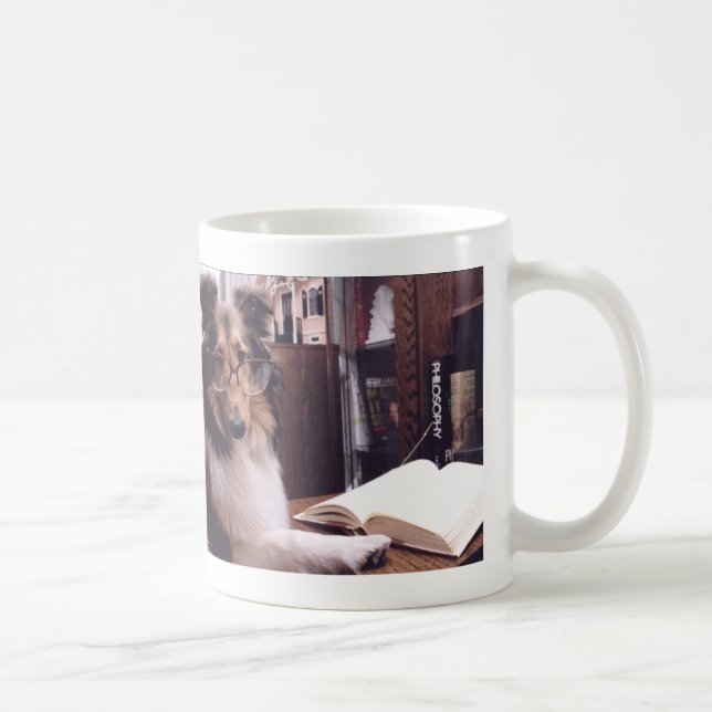 Tasse de Sheltie de lecture (Droite)