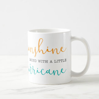 Tasse de soleil et d'ouragan