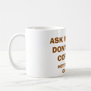 TASSE DE SOUFFLE DE CHOCOLAT CHAUD