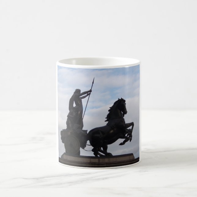 Tasse de statue de Boadicea (Centre)