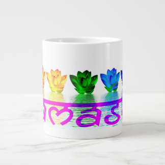 Tasse de thé ou de café de Namaste de yoga