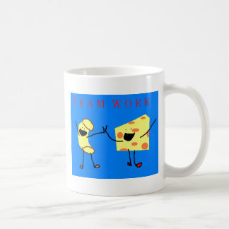 tasse de travail d'équipe