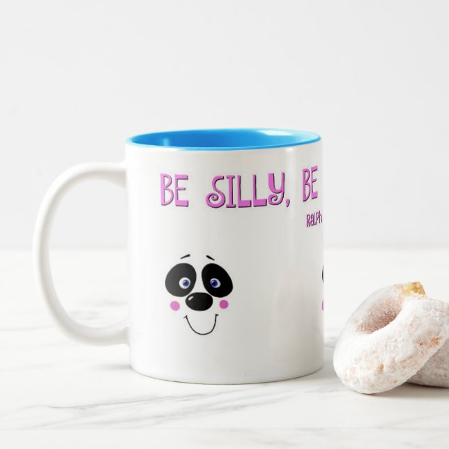 Tasse de visages de panda avec la citation (Avec donut)