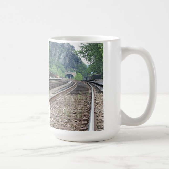 Tasse de voies ferrées du ferry WV de harpistes (Droite)