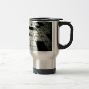 Tasse de voyage de mots croisé