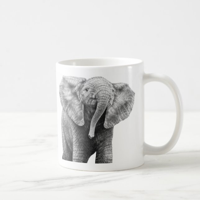 Tasse d'éléphant africain de bébé (Droite)