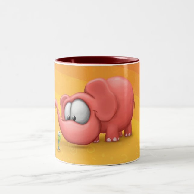 Tasse d'éléphant et de ver (Centre)