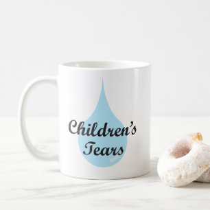 Tasse des larmes des enfants