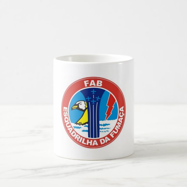 Tasse d'Esquadrilha DA Fumaca (escadron de fumée) (Centre)