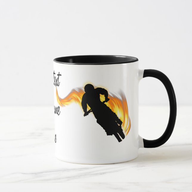 Tasse Deux Vélos hors route avec flammes (Droite)