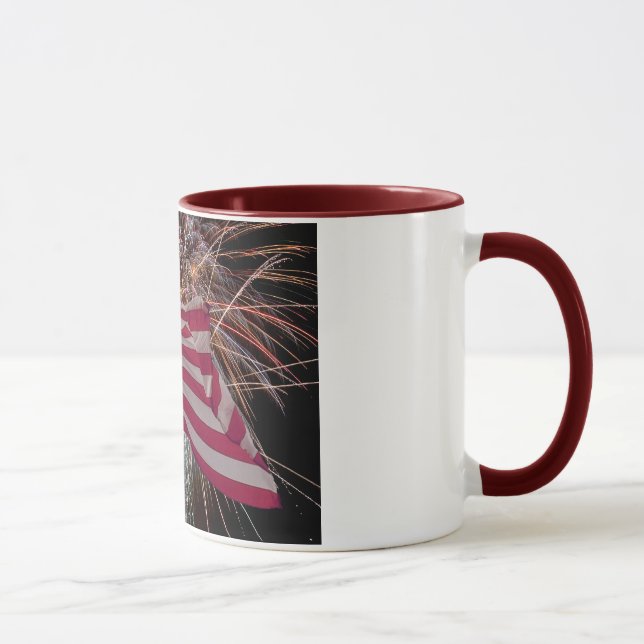 Tasse Drapeau américain et feux d'artifice (Droite)
