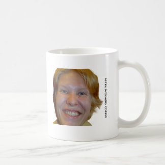 Tasse drôle avant et après le café
