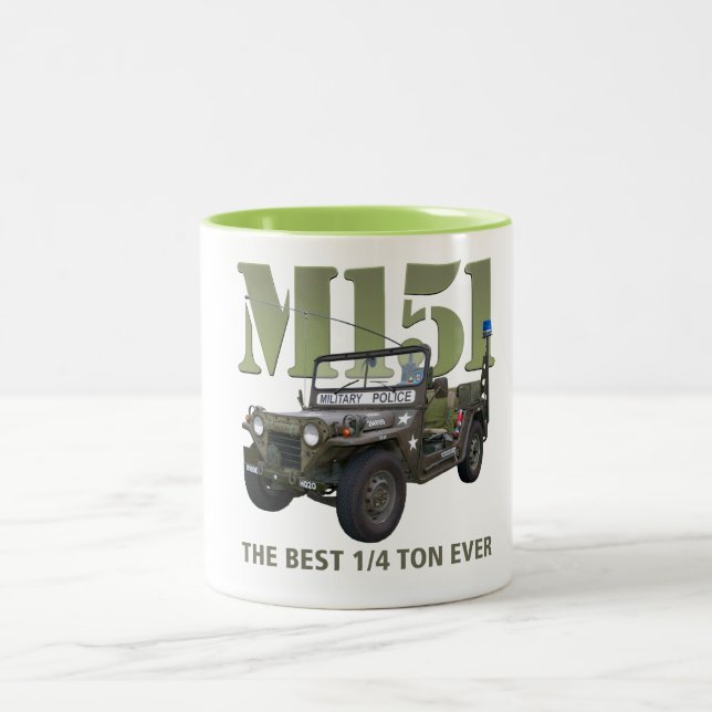 Tasse du M151 de Ron (Centre)