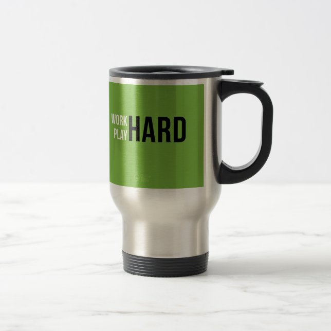 Tasse dure de jeu dur de travail (Droit)
