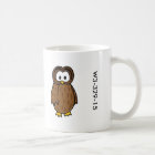 Tasse en bois de hibou d'insigne