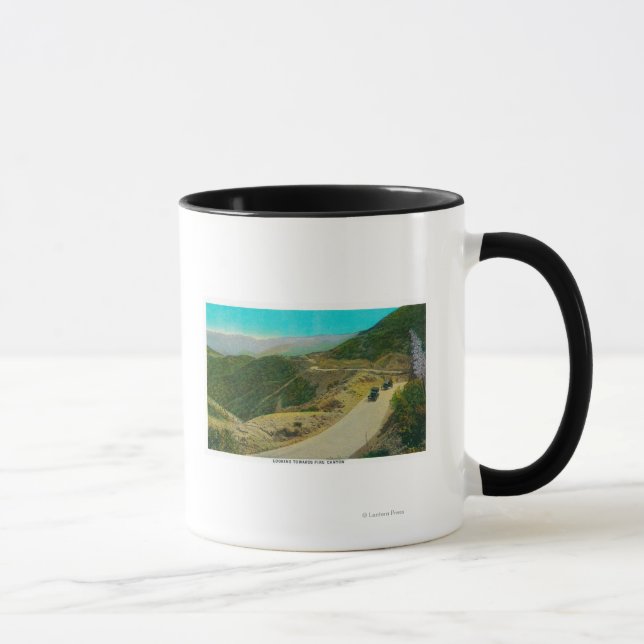 Tasse En direction de Piru CanyonRidge Route, CA (Droite)
