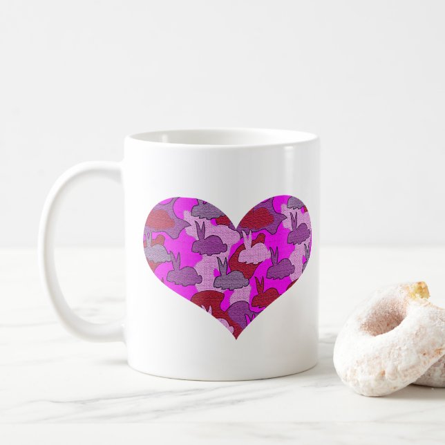 Tasse en forme de coeur rose de conception de Camo (Avec donut)