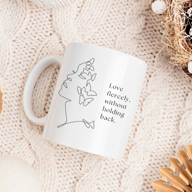 Tasse en ligne d'art papillon d'amour féroce (Créateur téléchargé)