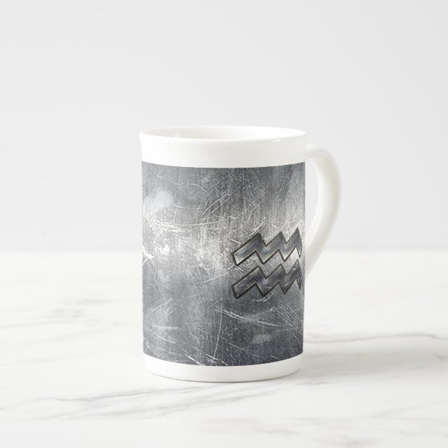 Tasse En Porcelaine Aquarius Symbole Grunge Distressed Silver Steel (Devant droit)