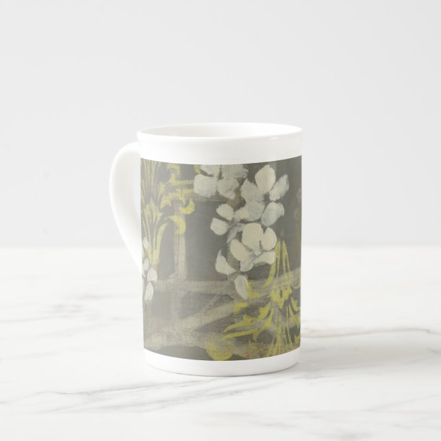 Tasse En Porcelaine Branche de fleurs à motifs I (Devant gauche)