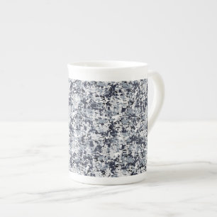 Tasse En Porcelaine Camouflage numérique gris argent à l'esprit urbain