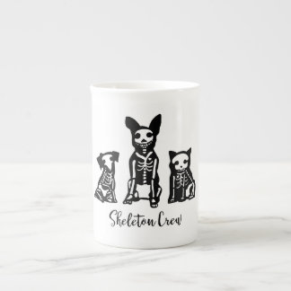Tasse En Porcelaine Chiens et chat d'équipage squelettique