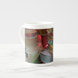 Tasse En Porcelaine Épaves de Noël Ruban Holiday Rouge et or