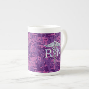 Tasse En Porcelaine Infirmière autorisée RN Caduceus sur Fuchsia Camo
